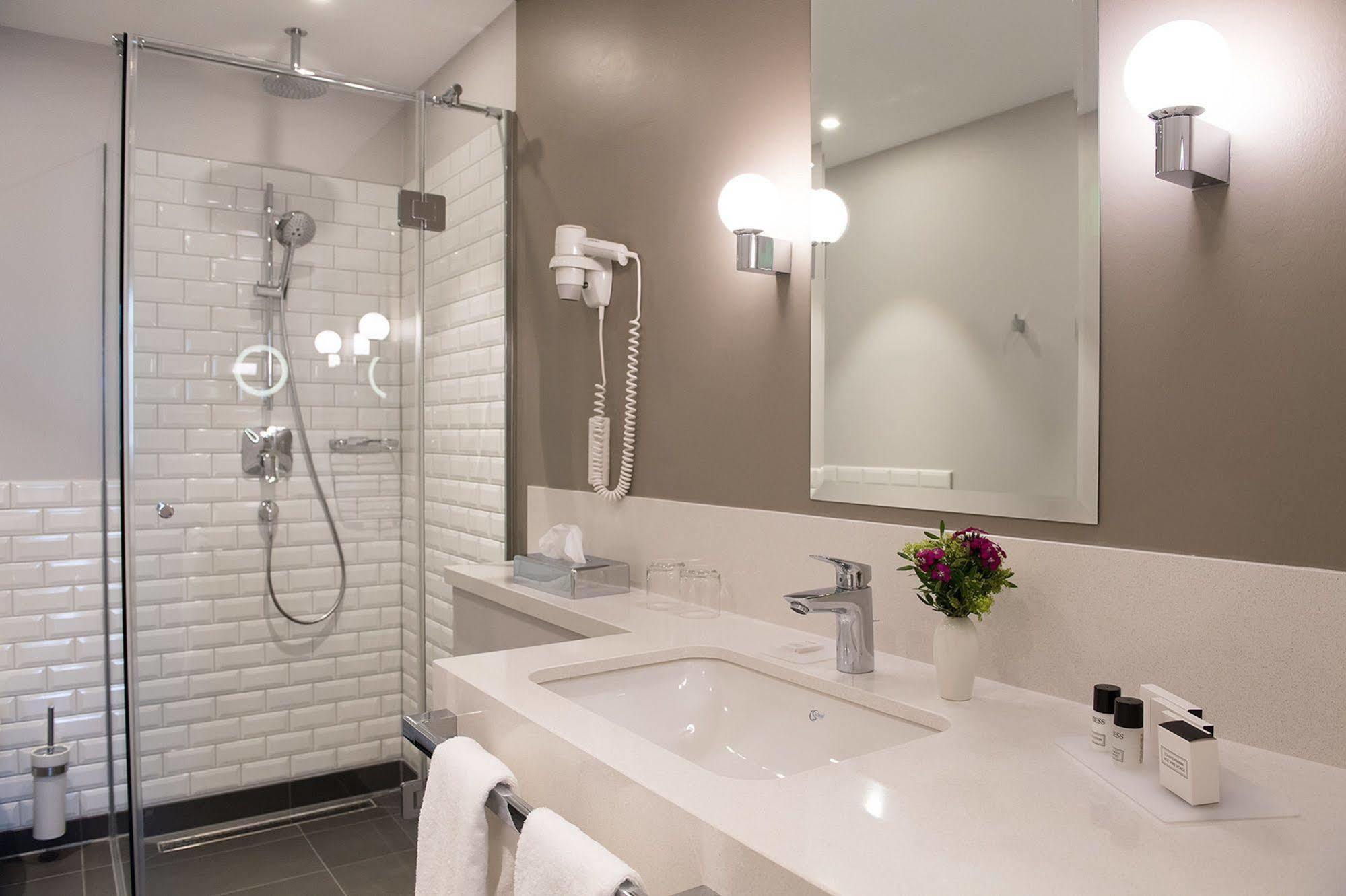 Hotel Am Fischmarkt 라인스버그 외부 사진